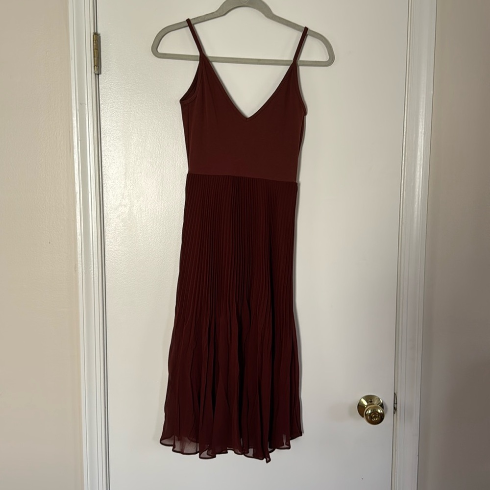 Aritzia Burgundy Midi Dress with Pleats